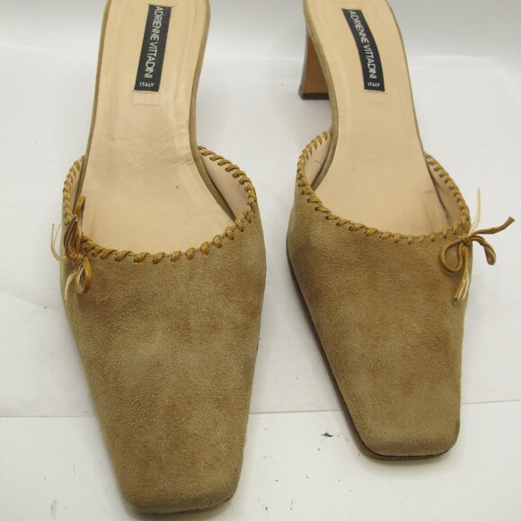 Adrienne Vittadini camel suede heel with leather detail trim 8.5N - Picture 6 of 7